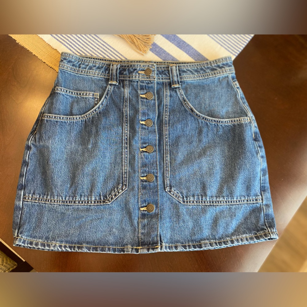 Old Navy Denim Mini Skirt Size 6